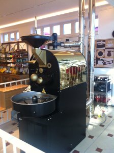 Landzeit Kávé Pörkölő